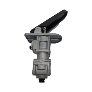 Pompe principale de frein haute performance Installation facile État neuf supérieur Pièce de moteur de camion de taille appropriée - Product Image 1