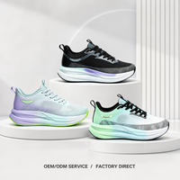 Chaussures de course personnalisées pour femmes, semelle dégradée, maille respirante, chaussures de sport légères, chaussures athlétiques / Fabricant OEM