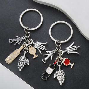 <span class=keywords><strong>Amazon</strong></span> transfrontalier pour 1 tendance européenne et américaine personnalisée <span class=keywords><strong>porte</strong></span>-clés vin de raisin à l'huile pendentif bijoux pour hommes et femmes - Product Image 2