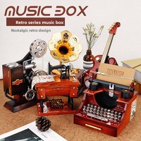 Mini machine à coudre musicale vintage à manivelle pour maison de poupée, jouet miniature de simulation