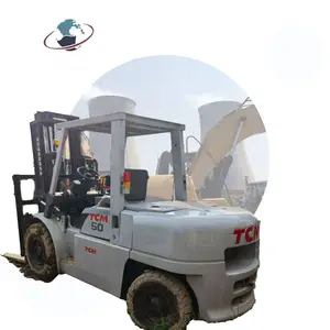 Shanghai used machine TCM FD50T9 forklift, Japan made 5ton diesel forklift for warehouse lifting
