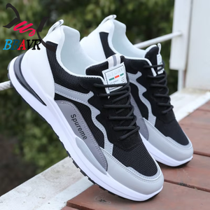 Zapatos Blancos para Hombre, Verano, Nuevos, Transpirables, Superficie de Malla, Diseño Deportivo Juvenil, con Suela de Phylon, para Primavera - Product Image 1