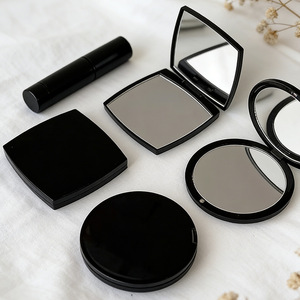 Miroir de poche carré pliable noir personnalisé en gros, miroir compact double face - Product Image 3