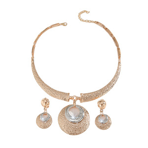 European American Hot Sale Gold Zinc Alloy Inlaid White Rhinestone Double-Ring Heart-Shaped Wedding Necklace Earrings Set Women - Product Image 5