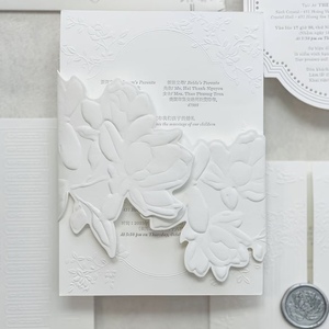 Tarjeta de Felicitación de Boda de Lujo con Relieve, Logotipo Personalizado, Diseño Floral Elegante, Papelería Personalizada, Papel de Algodón, Impresión Digital - Product Image 4