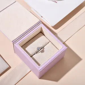 Lionwrapack logo personalizzato regalo di lusso velluto bianco gioielli magnetici imballaggio da viaggio anello scatola di carta scatole di gioielli