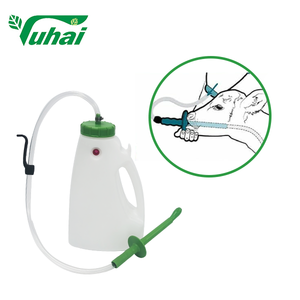 Biberon per vitelli con tubo sonda 4L |   Kit per l'alimentazione e l'irrigazione dei vitelli neonati |   Attrezzature per l'alimentazione del bestiame agricolo - Product Image 1