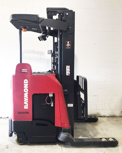 Chariot électrique Raymond Reach 740 DR32TT avec une capacité de 3200 lb - Product Image 5
