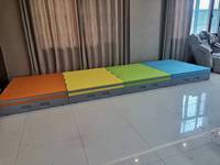 Chaire de chœur pliable moderne de couleur personnalisable - Moulage par soufflage - Étanche - Hauteur réglable pour une utilisation en intérieur/extérieur - Prix de gros