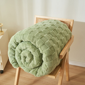 Green Quilted Plush <b>Throw</b> Blanket Solid Color Soft Bedding Rectangular All-Season Use - Product Image 4