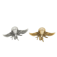 Insigne en métal doré avec logo personnalisé épinglette de revers épingle d'aile d'avion de vol plaquée émail