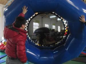 QIQU Vente en gros <span class=keywords><strong>de</strong></span> <span class=keywords><strong>tapis</strong></span> <span class=keywords><strong>de</strong></span> saut aquatique pour enfants et adultes, trampoline flottant gonflable avec logo personnalisé - Product Image 3