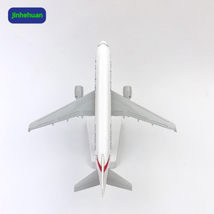 Самолет 1/200 масштаба 20 см - Product Image 2