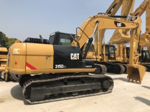 Vente flash : Mini-excavatrice hydraulique Caterpillar 315D modèle 2023 d'occasion, certifiée, capacité de 15 tonnes, chenilles avec pompe à moteur - Product Image 5