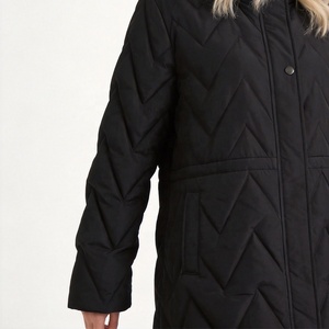 Veste longue matelassée pour <span class=keywords><strong>femme</strong></span> - Manteau d'hiver épais et chaud avec capuche en fausse fourrure, parka matelassée à chevrons - Logo personnalisé - Product Image 5