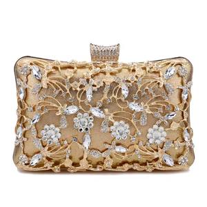 New Arrival Women Day Clutch Hollow Out Style Diamonds Party Evening Bags Pink Mixed Color <strong>Wedding</strong> Bridal Handbags With Chain - Product Image 6