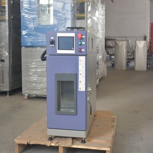 Cámara Climática de Escritorio para Pruebas Ambientales con Control de Temperatura y Humedad - Product Image 6