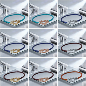 Exquisita Pulsera de Plata de Ley Chapada en Oro con Cierres de Zirconio en Forma de Rombo para Parejas Unisex - Product Image 6