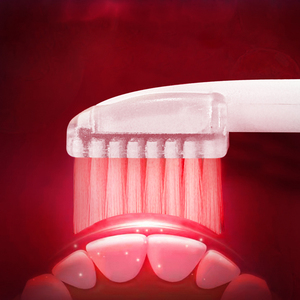Cepillo de Dientes de Plástico con Terapia de Luz Roja de 625nm para la Inflamación y Recesión de Encías, Aprobado por la CE, con 2 LED - Product Image 1