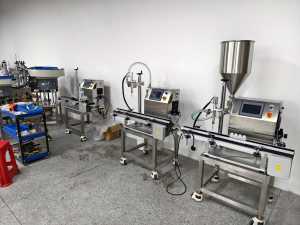 Macchina riempitrice semi automatica/riempitrice quantitativa autofluida/macchina per riempimento di pasta di miele - Product Image 6