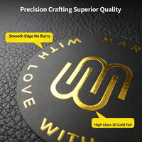 Etiqueta de Papel Texturizado de Lujo Personalizada con Impresión en Relieve con Lámina Dorada, Recubrimiento UV y Logotipo Privado para una Marca de Alta Gama