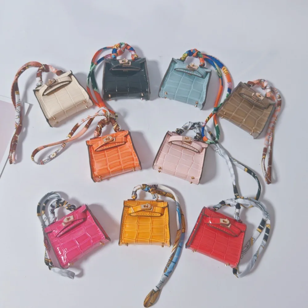 Mini Bucket Bag | Exquisite Small Wallet Bag Pendant High-End Car Keychain
