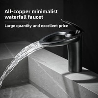 Robinet de lavabo monotrou en cuivre massif, design moderne et minimaliste, avec bec cascade en céramique en forme de cœur, pour eau froide et chaude