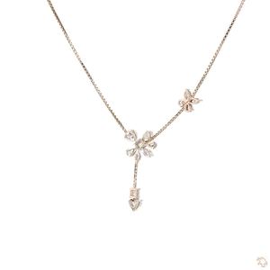 Elegante Colgante de Diamantes en Oro para Mujer, Brillo Atemporal, Joyería Fina y Elegante, Regalo para Aniversario y Uso Diario - Product Image 1