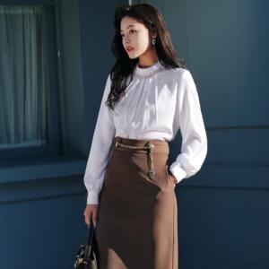 Traje de minifalda informal elegante de alta calidad para Niñas para trabajo de oficina Uniforme de estampado bordado de tela de punto de otoño - Product Image 3