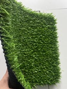 Gazon artificiel d'extérieur pour terrain de football, gazon synthétique pour sports, terrain de football réaliste et durable - Product Image 4