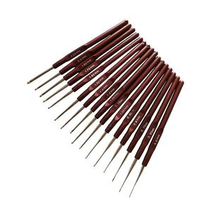 Juego de agujas de tejer de ganchillo de acero ultrafino de 0,5 MM-2,0 MM mango de plástico de café herramienta de proceso de suéter de hilo de estilo Simple portátil - Product Image 2