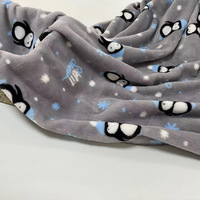Tissu polaire en flanelle utilisé pour la fabrication de couvertures imprimées pingouins flocons de neige et autres éléments d'hiver couverture en peluche chaude