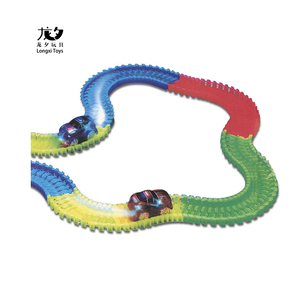 Kit de bricolage pour enfants Longxi, jouet véhicule, pistes lumineuses, circuit de voitures, <span class=keywords><strong>course</strong></span> de voitures lumineuses dans le noir, <span class=keywords><strong>jouets</strong></span> éducatifs, 220 pièces, <span class=keywords><strong>course</strong></span> pop 1:64 - Product Image 6
