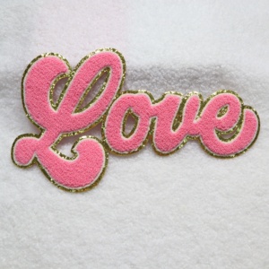 Bordado personalizado Día de San Valentín brillo carta Hey Sugar Logo parche hierro en Chenille parches para ropa - Product Image 4