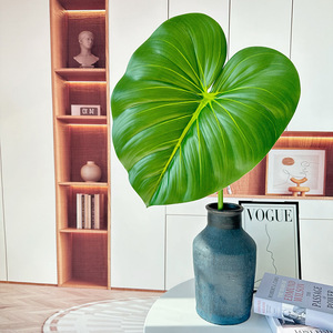 Fábrica de Flores Meiyu Craft, Hoja Artificial de Monstera de 30cm-100cm, Decoración para el Hogar y Hoteles - Product Image 3