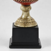 Trophée de cricket en résine en gros avec base en résine rouge et or antique 29,0 cm – Récompense de championnat de cricket