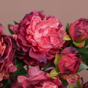 Bouquet de fleurs artificielles de pivoine Ruilisi, fleurs en soie rose foncé, décoration intérieure, accessoires de mariage - Product Image 4
