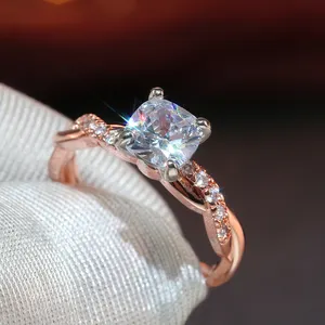 Atacado anel de ouro mulheres propor-Caoshi anel feminino, 4 garras clássico pedra de zircônio anel de casamento cor rosa de ouro anel de casamento anel de mulheres
