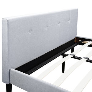 Современная итальянская двуспальная деревянная кровать с матрасом - Product Image 5