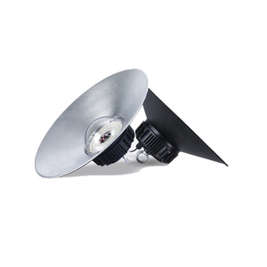 Nouveau <span class=keywords><strong>UFO</strong></span> <span class=keywords><strong>2022</strong></span> pour éclairage solaire LED à haut rendement lumineux, étanche, 300 watts, lustre pour garage, entrepôt, utilisation intérieure et extérieure - Product Image 4