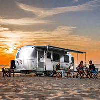 Remorques de voyage tout-terrain personnalisées Caravane en aluminium Van RV Caravane pour le camping et l'aventure