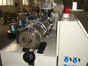 Đơn vít đùn PE <span class=keywords><strong>masterbatch</strong></span> điền compounding bao gồm thành phần động cơ cốt lõi cho <span class=keywords><strong>XPS</strong></span> PC PA sản xuất PVC PP/PE - Product Image 4