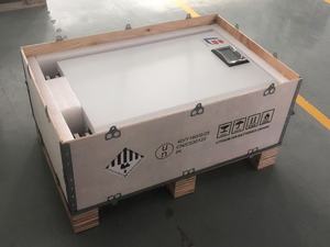 Système de stockage d'énergie solaire domestique sur pied 51,2 V 314 Ah 16 kWh avec batterie LiFePO4 et affichage sur roues - Product Image 6