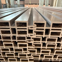Lames de bardage WPC en bois composite écologiques, résistantes aux intempéries et haute résistance, pour usage en salle de sport et en extérieur