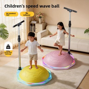 Palla per Equilibrio Semicircolare in PVC Rinforzata con Pedale Antiscivolo JH-9981 per Yoga, Pilates e Fitness Domestico - Product Image 2