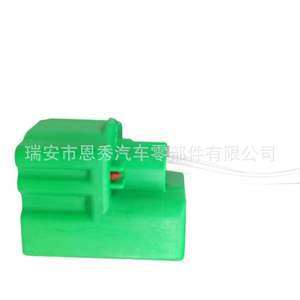 Green 3-Pin Automotive Connector <b>For</b> Position <b>Sensor</b> <b>Car</b> Use Plastic Material Domestic Brand - Product Image 2