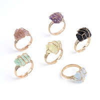 Bague en pierre naturelle brute ajustable, faite à la main, enroulée de fil, pierres naturelles irrégulières, pour hommes et femmes