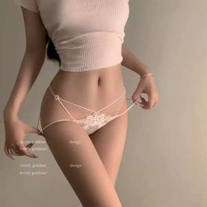 Conjunto de lencería sexy sin costuras, transpirable, ecológico, con bordado 3D de secado rápido para mujer: tangas, bragas y sujetadores finos sin marcas. - Product Image 4