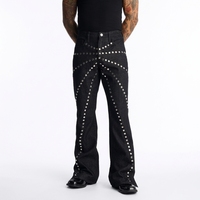 Jeans évasés personnalisés OEM pour hommes, en denim noir, avec clous et rivets métalliques, style punk rock, coupe cloche, streetwear gothique, Y2K rétro, délavé