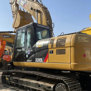 Grand stock – Excavatrice sur chenilles hydraulique Cat 320D2 d'occasion de 20 tonnes à prix abordable – Livraison rapide - Product Image 1